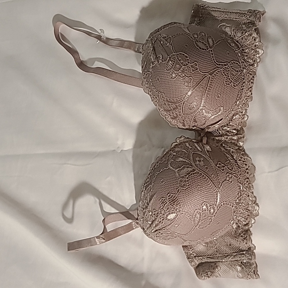 Rene Rofe Lace Underwire Bra Extreme Push Up in Tan 34A